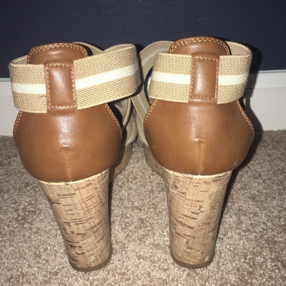 Wedges - Picture 3 of 6